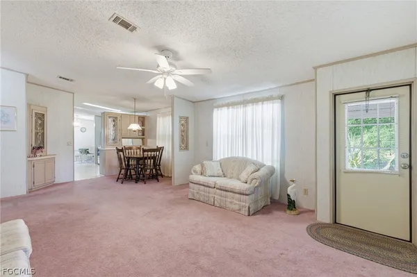 $250,000 | 11250 Stringfellow Road, Bokeelia, FL 33922