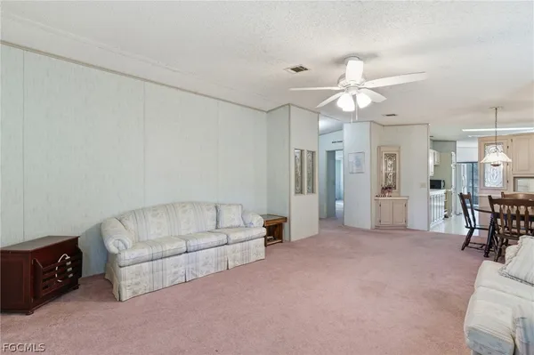 $250,000 | 11250 Stringfellow Road, Bokeelia, FL 33922