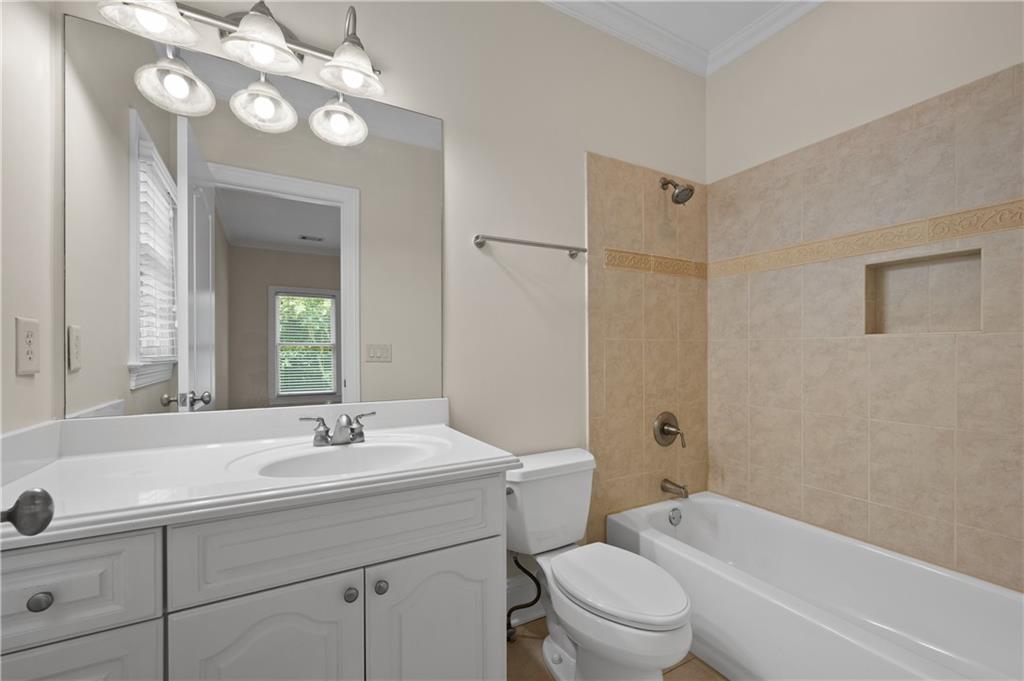 3880 Stratford Walk Circle Atlanta, GA 30342 - Photo 43 of 54 Gallery Image 43