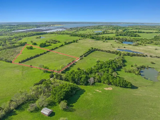 a view of an ocean and beach