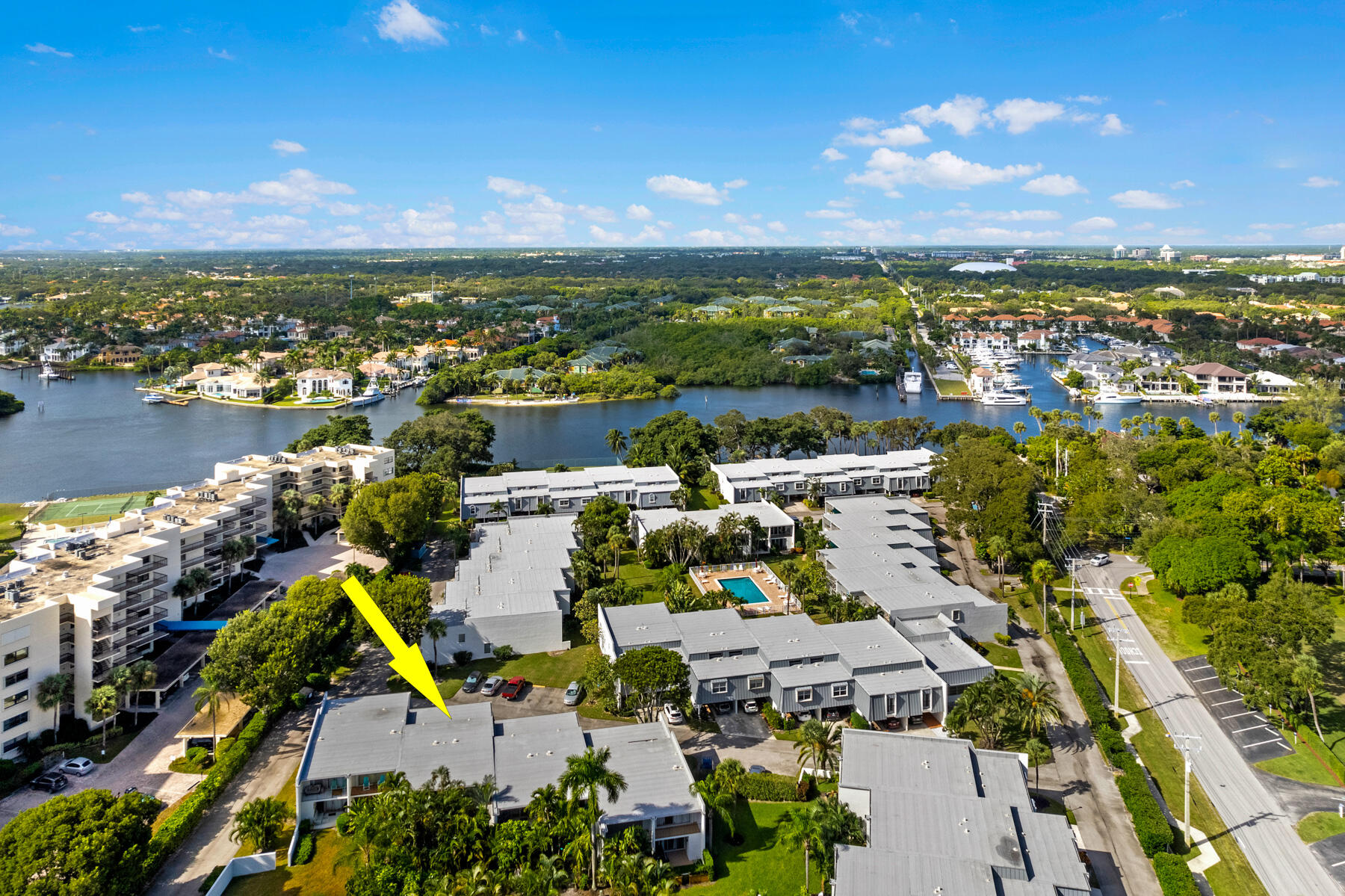 388 Golfview Road, Unit E North Palm Beach, FL 33408 - Photo 2 of 70 388_Golfview_E_47-Arrow_MLS