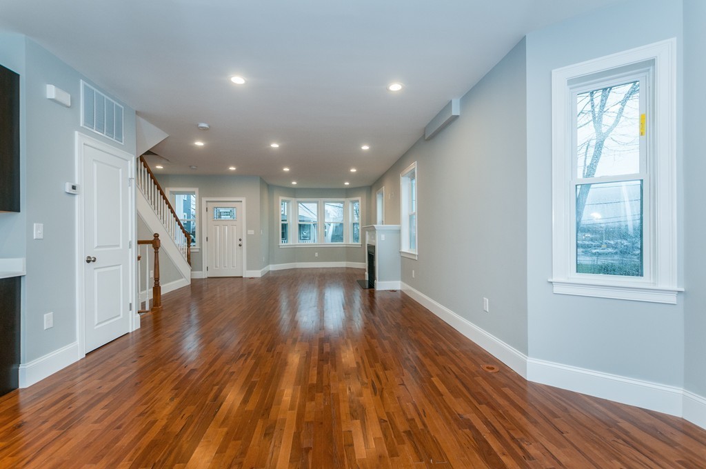 21 Sylvester Road Boston, MA 02122 - Photo 3 of 27 Gallery Image 3