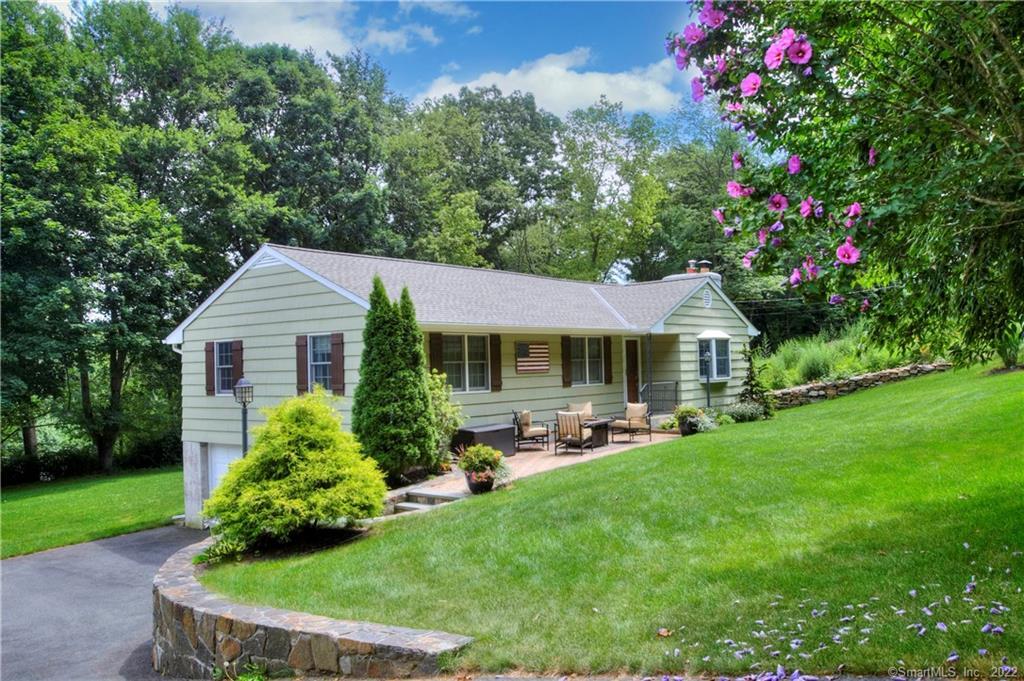 11 Valley View Road Trumbull, CT 06611 - Photo 1 of 1