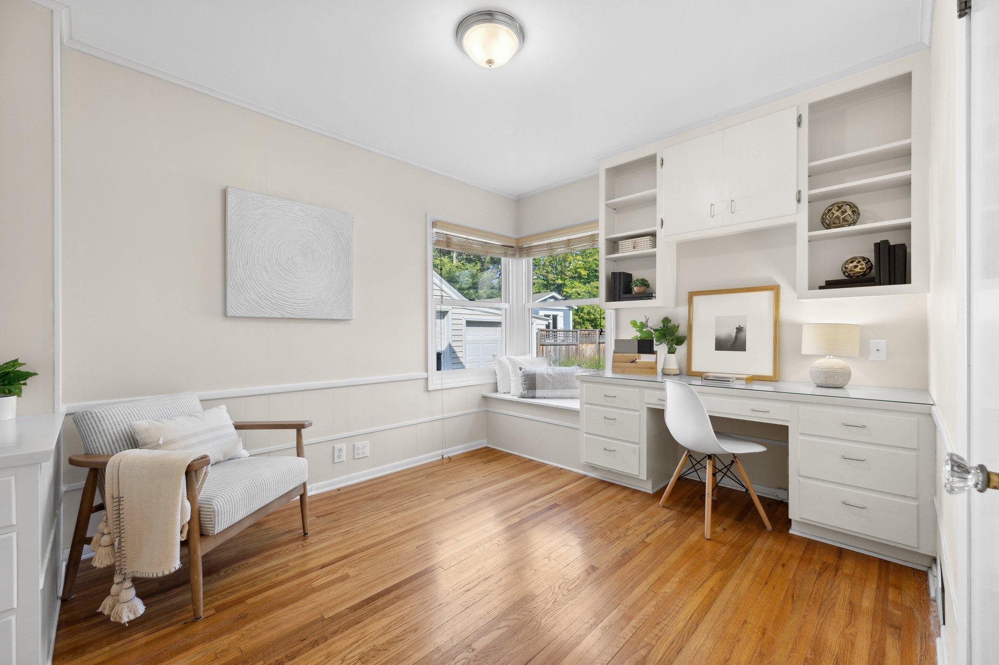 42 Ashley Road Hopkins, MN 55343 - Photo 13 of 36