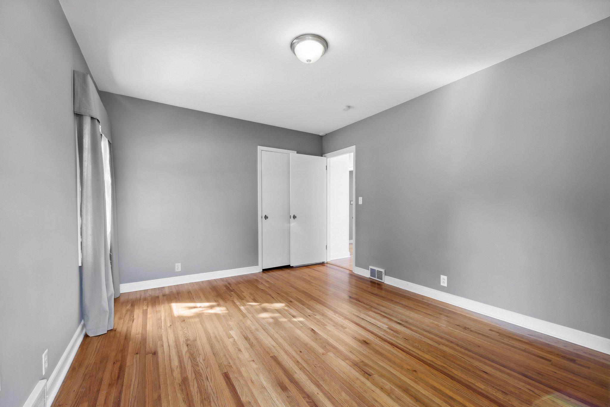 42 Ashley Road Hopkins, MN 55343 - Photo 14 of 36