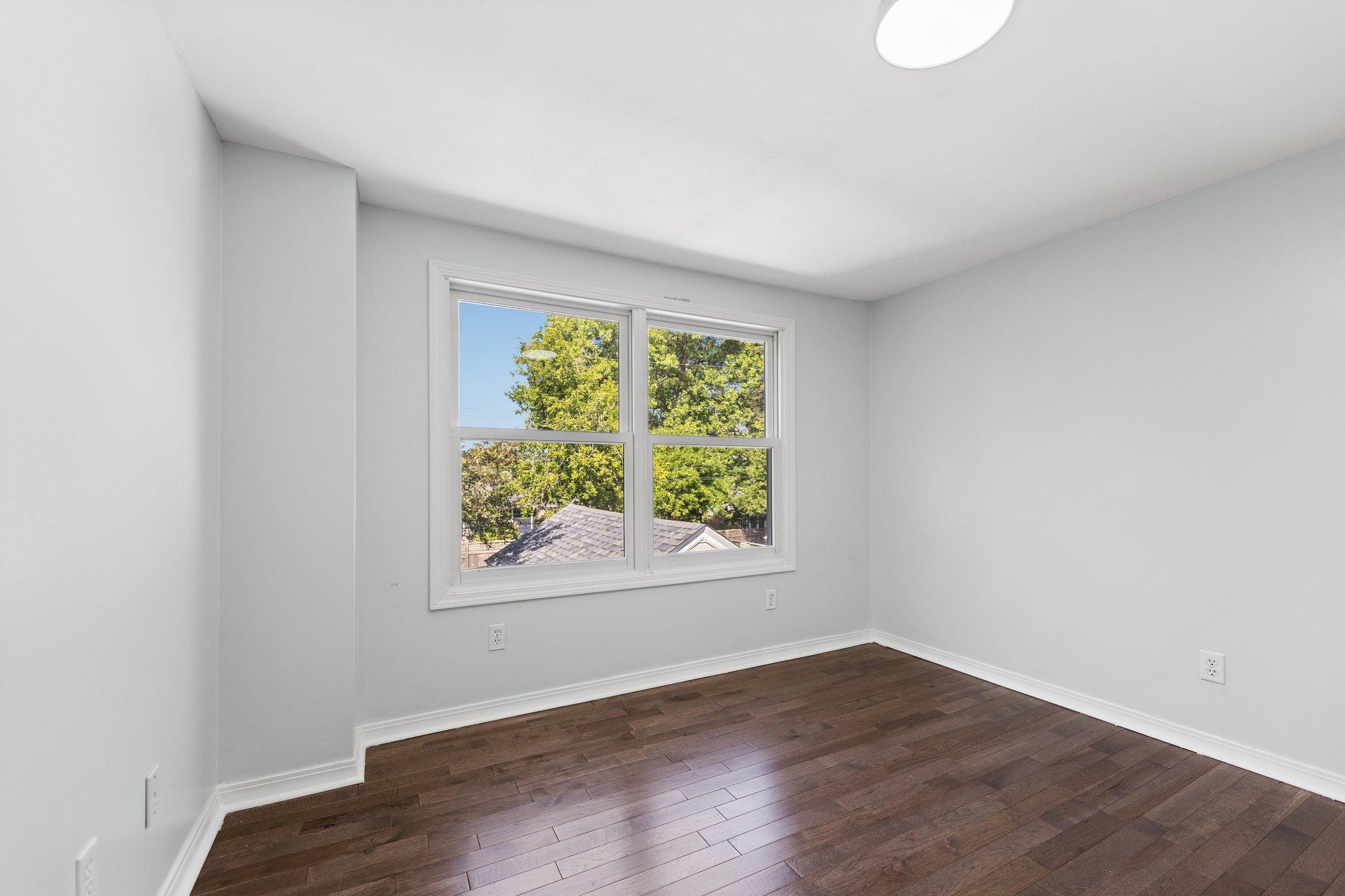 42 Ashley Road Hopkins, MN 55343 - Photo 20 of 36