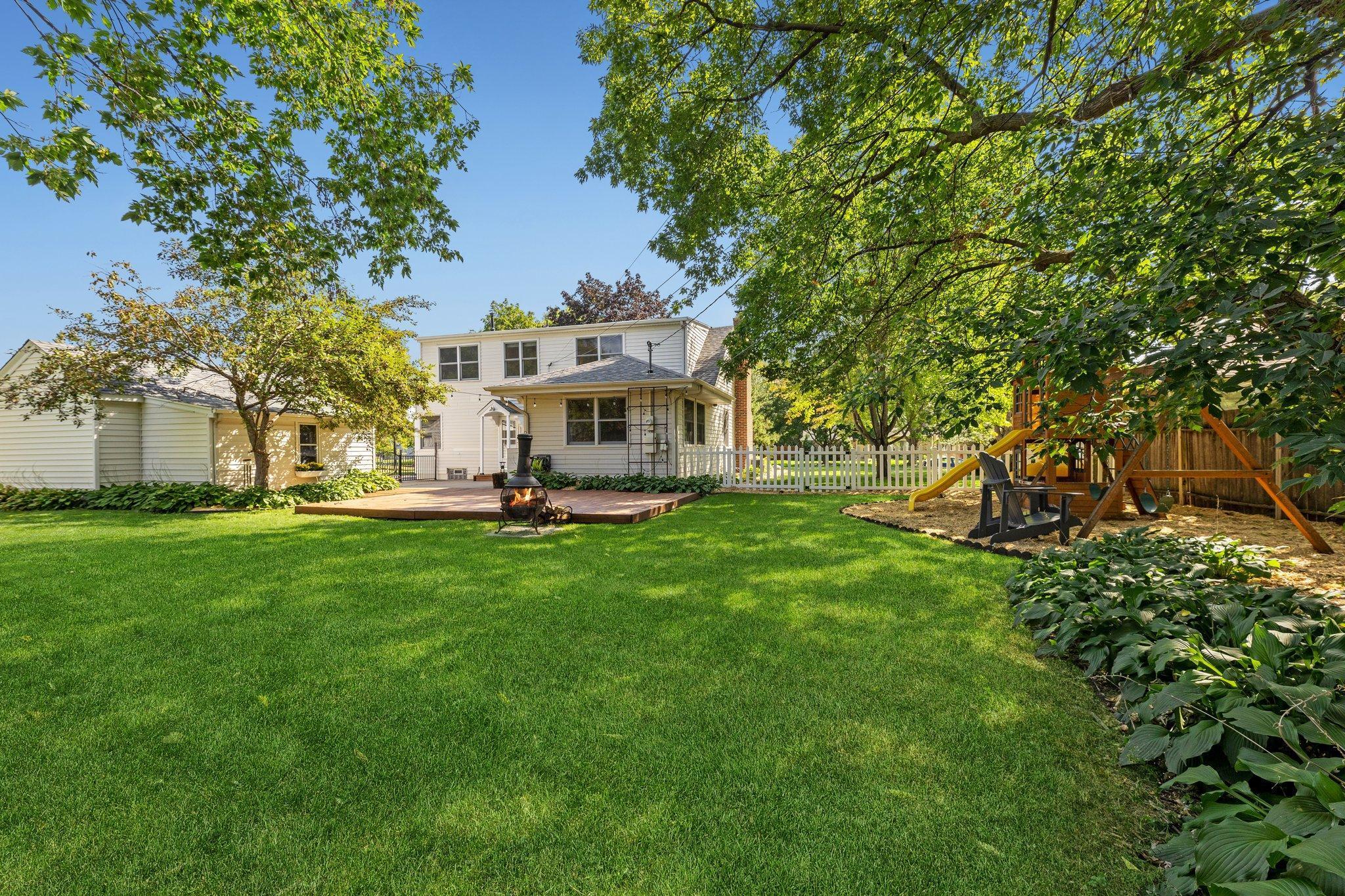 42 Ashley Road Hopkins, MN 55343 - Photo 27 of 36