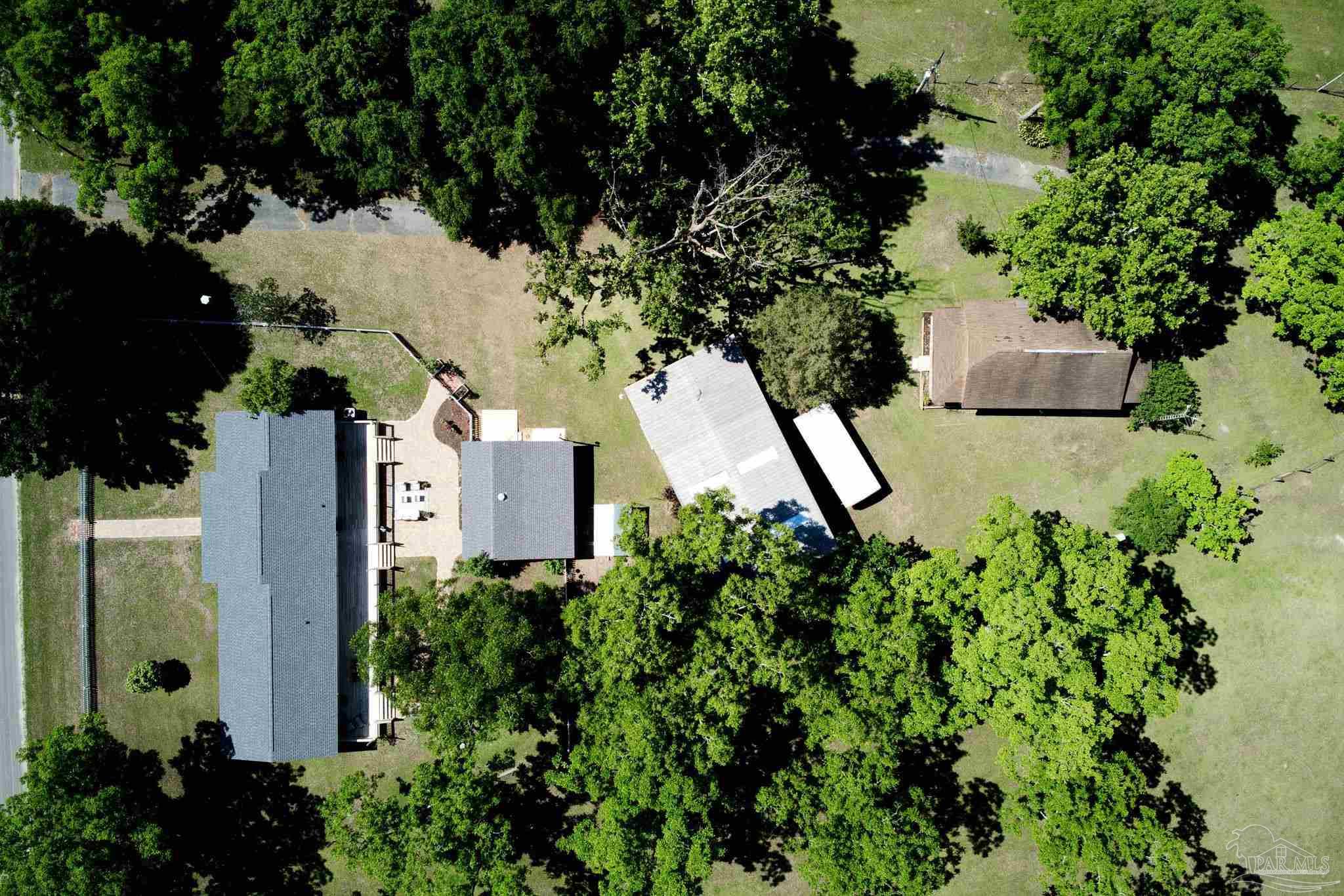 2001 Chavers Road Cantonment, FL 32533 - Photo 20 of 64