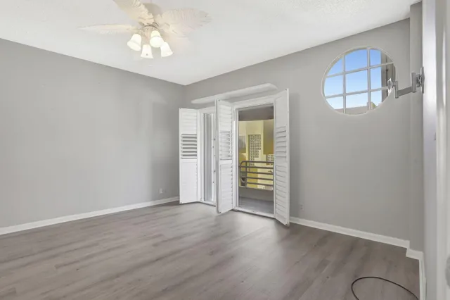 $550,000 | 3213 Northeast 16th Street, Unit 112, Pompano Beach, FL 33062