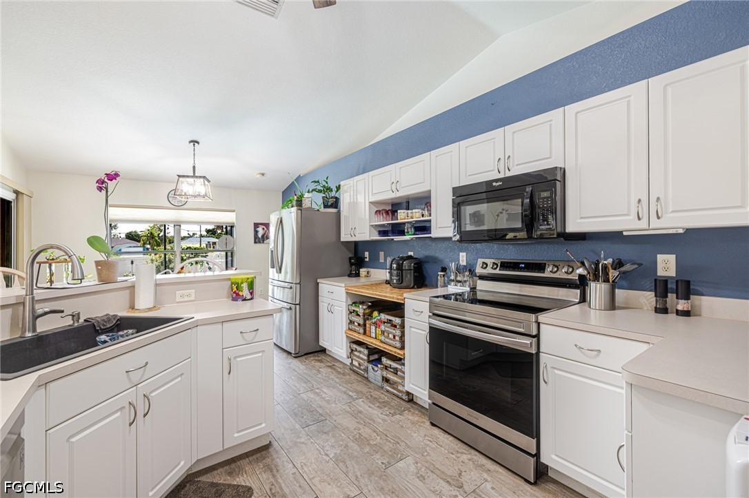 1007 Chaplin Avenue Lehigh Acres, FL 33971 - Photo 7 of 37