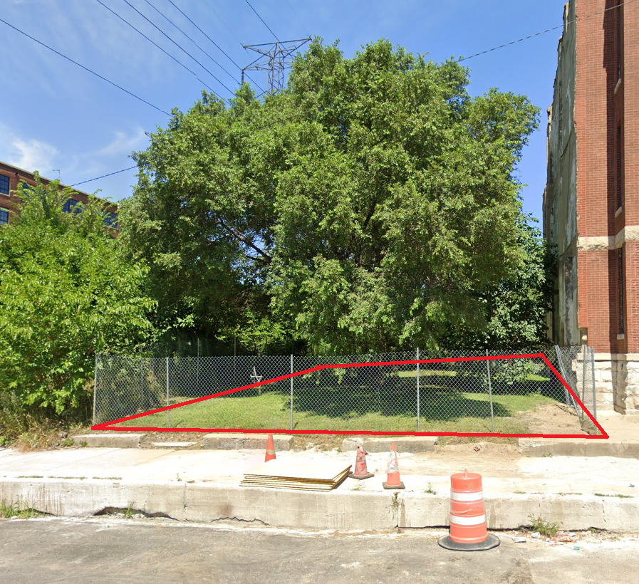 2604 West Washington Boulevard Chicago, IL 60612 - Photo 1 of 2 a view of a tennis court