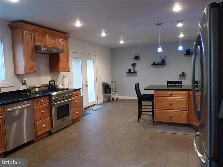 623 Centerton Road Elmer, NJ 08318 - Photo 1 of 25 Kitchen
