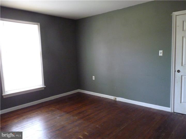 623 Centerton Road Elmer, NJ 08318 - Photo 16 of 25 In-law Suite
