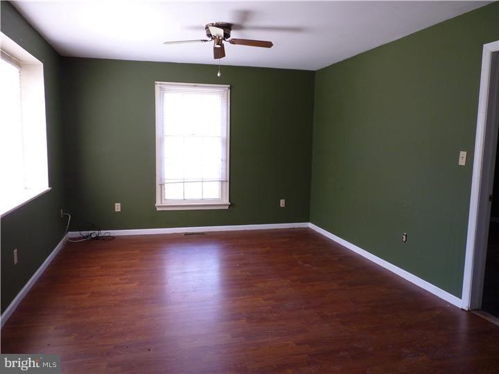 623 Centerton Road Elmer, NJ 08318 - Photo 17 of 25 In-law Suite