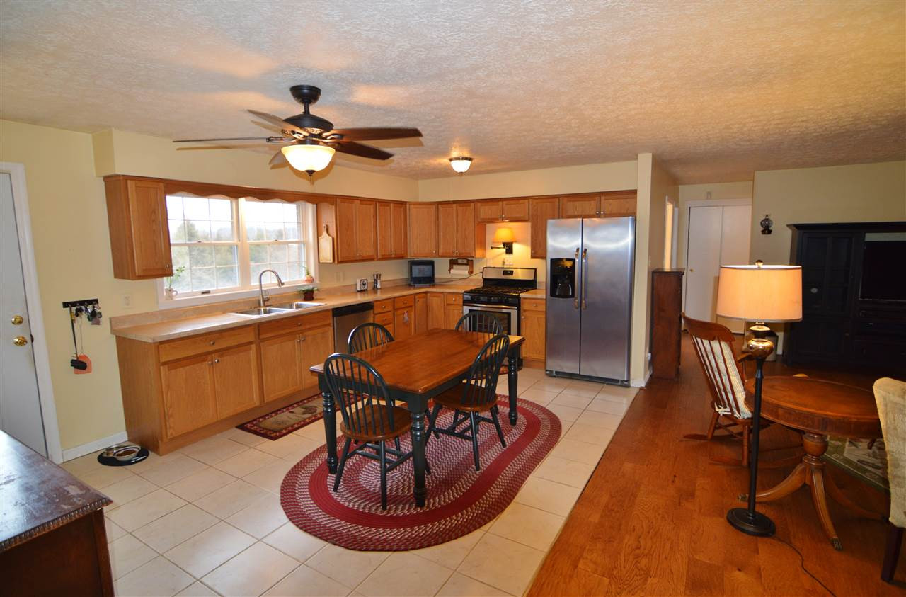 3984 Visalia Road Latonia, KY 41015 - Photo 5 of 35 Gallery Image 5