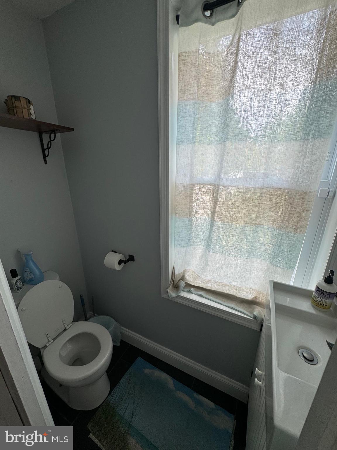 5547 Ridge Avenue Philadelphia, PA 19128 - Photo 29 of 48