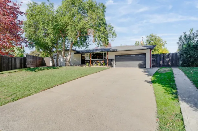 $710,000 | 1858 Byers Court, Carmichael, CA 95608