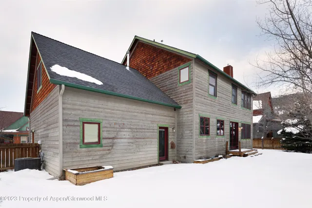 a backyard of a house