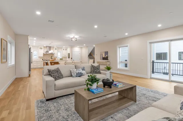 $2,149,000 | 68 Michigan Street, Long Beach, NY 11561