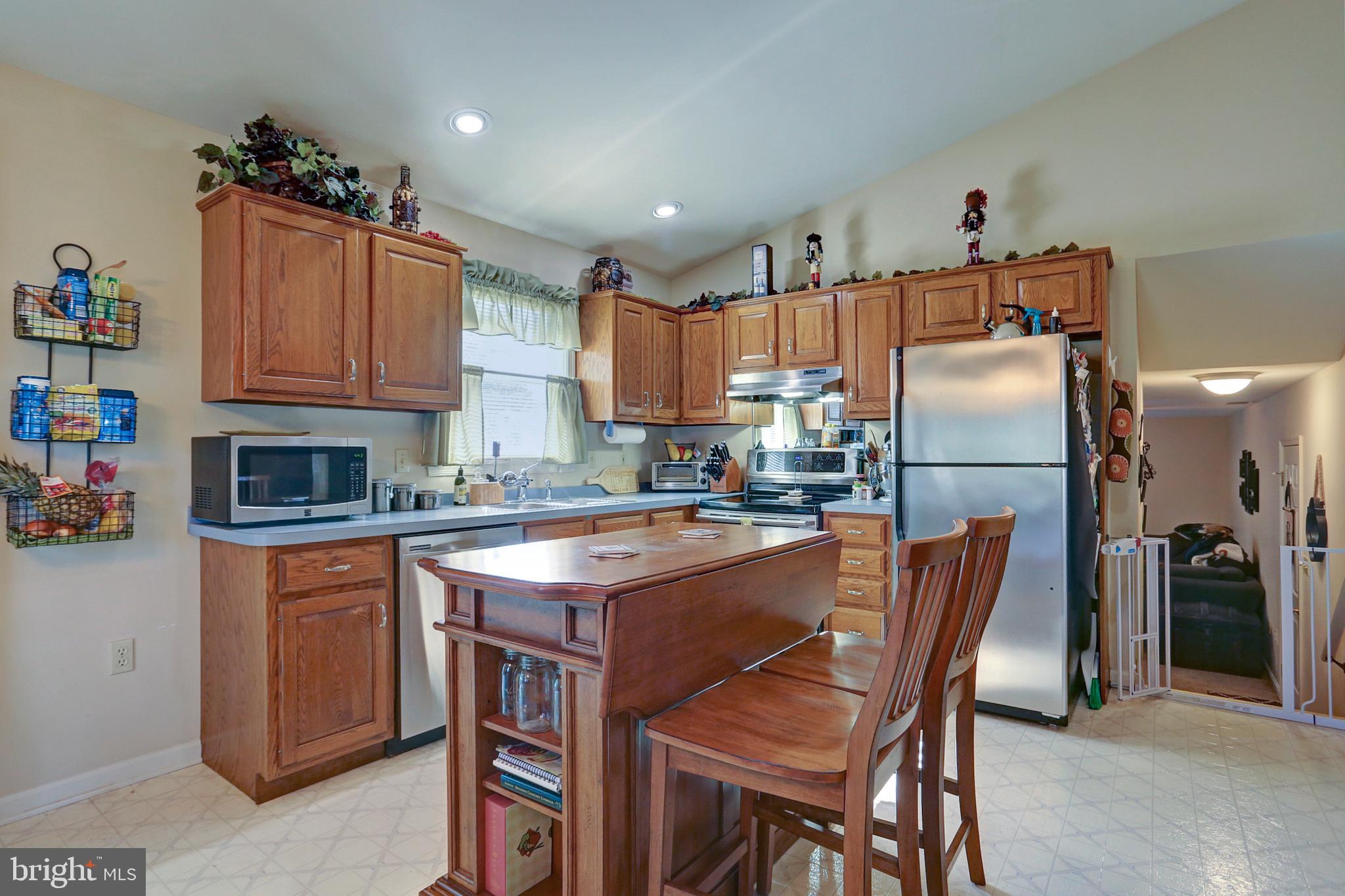 32 Pine Ridge Circle Enola, PA 17025 - Photo 11 of 29 Gallery Image 11