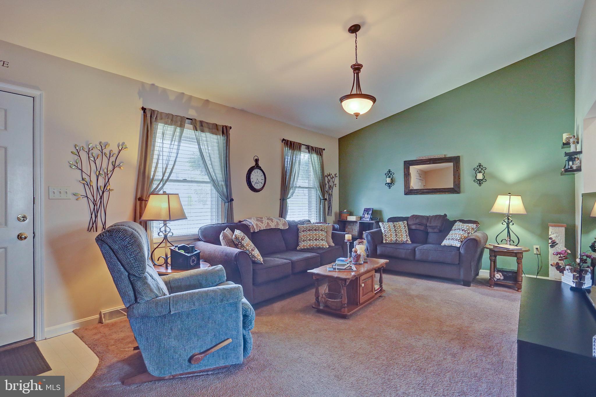 32 Pine Ridge Circle Enola, PA 17025 - Photo 5 of 29 Gallery Image 5