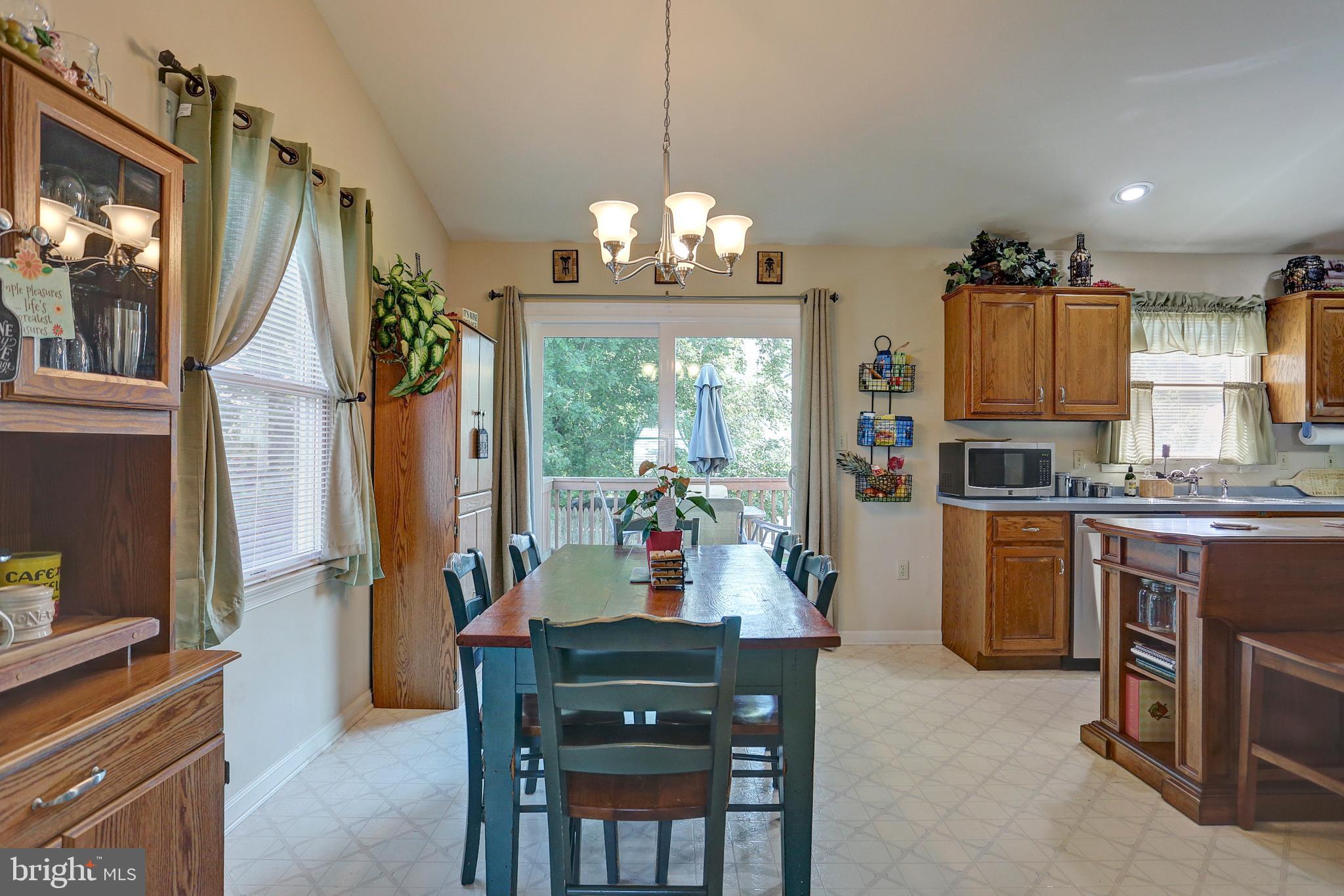 32 Pine Ridge Circle Enola, PA 17025 - Photo 8 of 29 Gallery Image 8