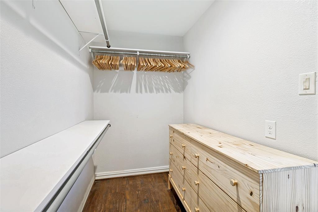 1646 BriarCliff Road Dallas, TX 75235 - Photo 21 of 32