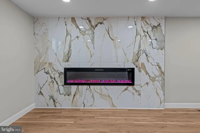 a picture of a bench in a room