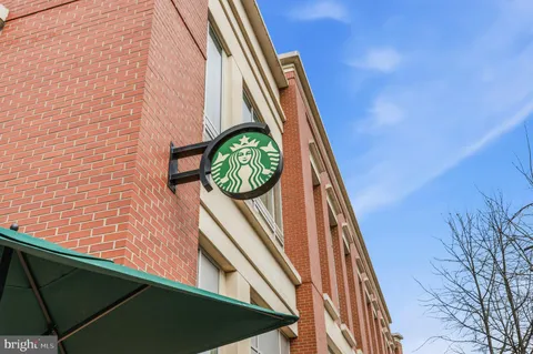 $547,000 | 520 John Carlyle Street, Unit 108, Alexandria, VA 22314