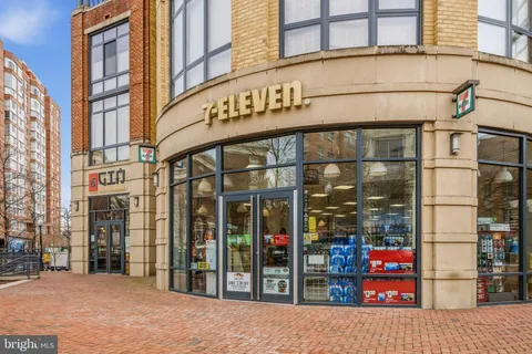 $547,000 | 520 John Carlyle Street, Unit 108, Alexandria, VA 22314