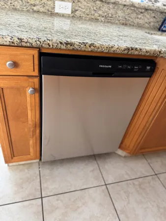 $764,900 | 188 South Pacifico Street, Tracy, CA 95391