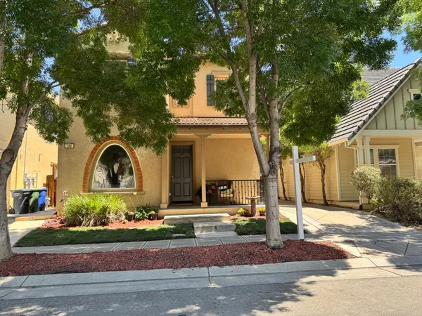 $764,900 | 188 South Pacifico Street, Tracy, CA 95391
