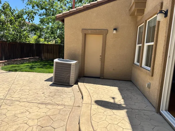 $764,900 | 188 South Pacifico Street, Tracy, CA 95391