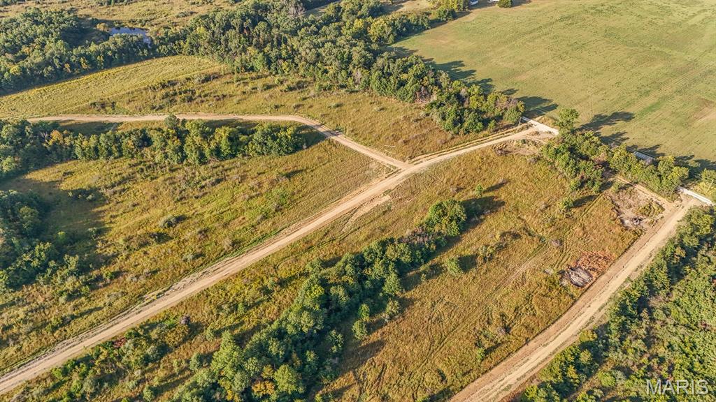 8 Hopkins Road Perry, MO 63462 - Photo 27 of 33