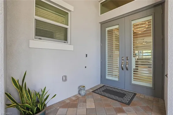 $959,500 | 11871 Gardenia Avenue, Naples, FL 34120