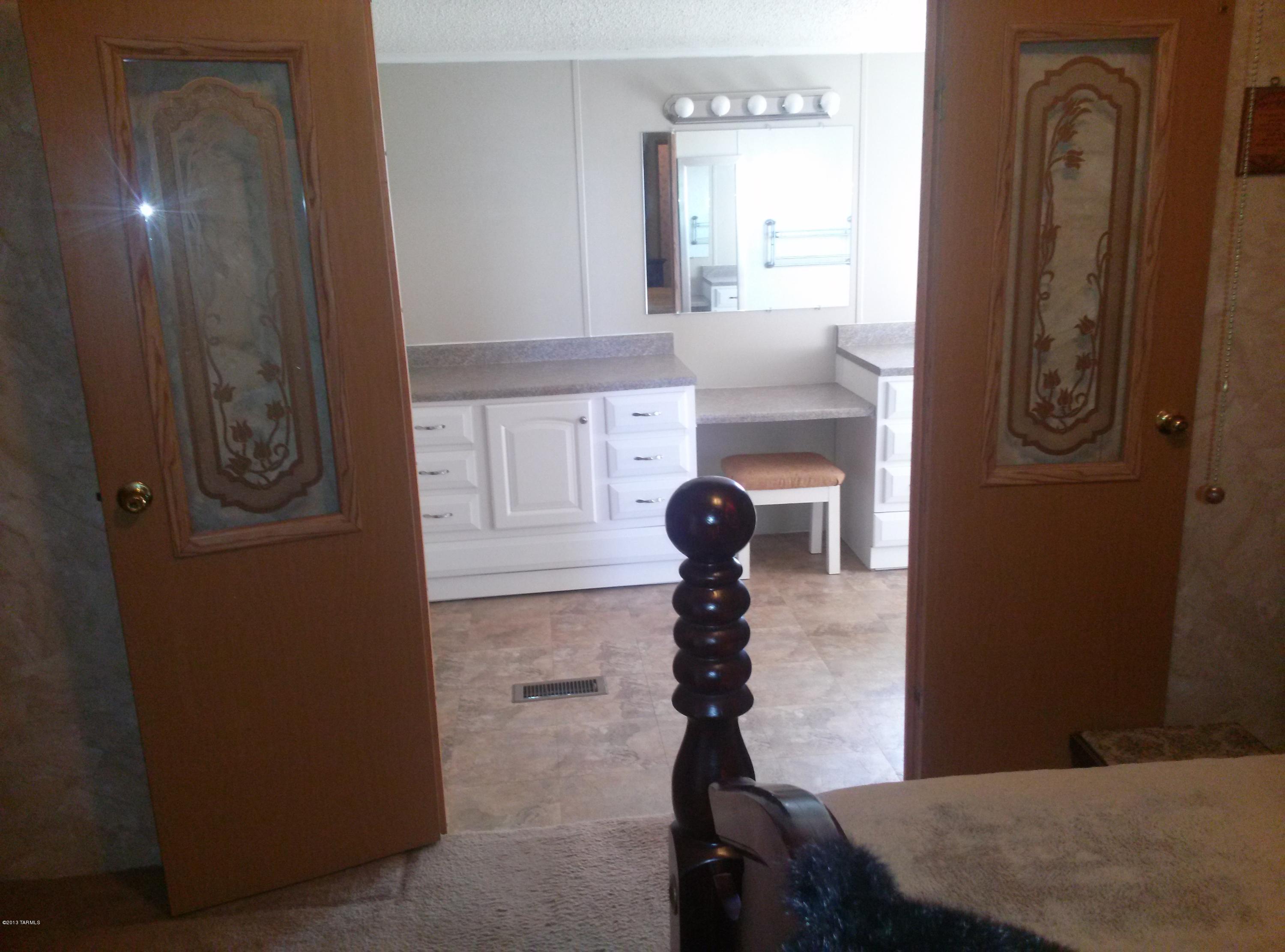 6920 North Calvin Road Tucson, AZ 85743 - Photo 13 of 21