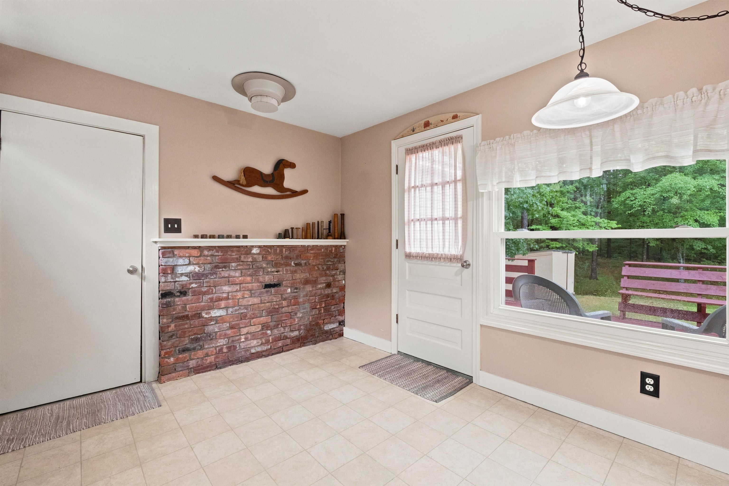 5 Dover Street Concord, NH 03301 - Photo 15 of 44