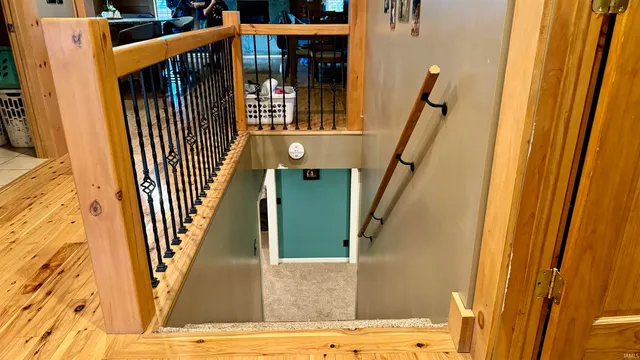 $699,900 | 15597 Buck Knob Lane, Loogootee, IN 47553