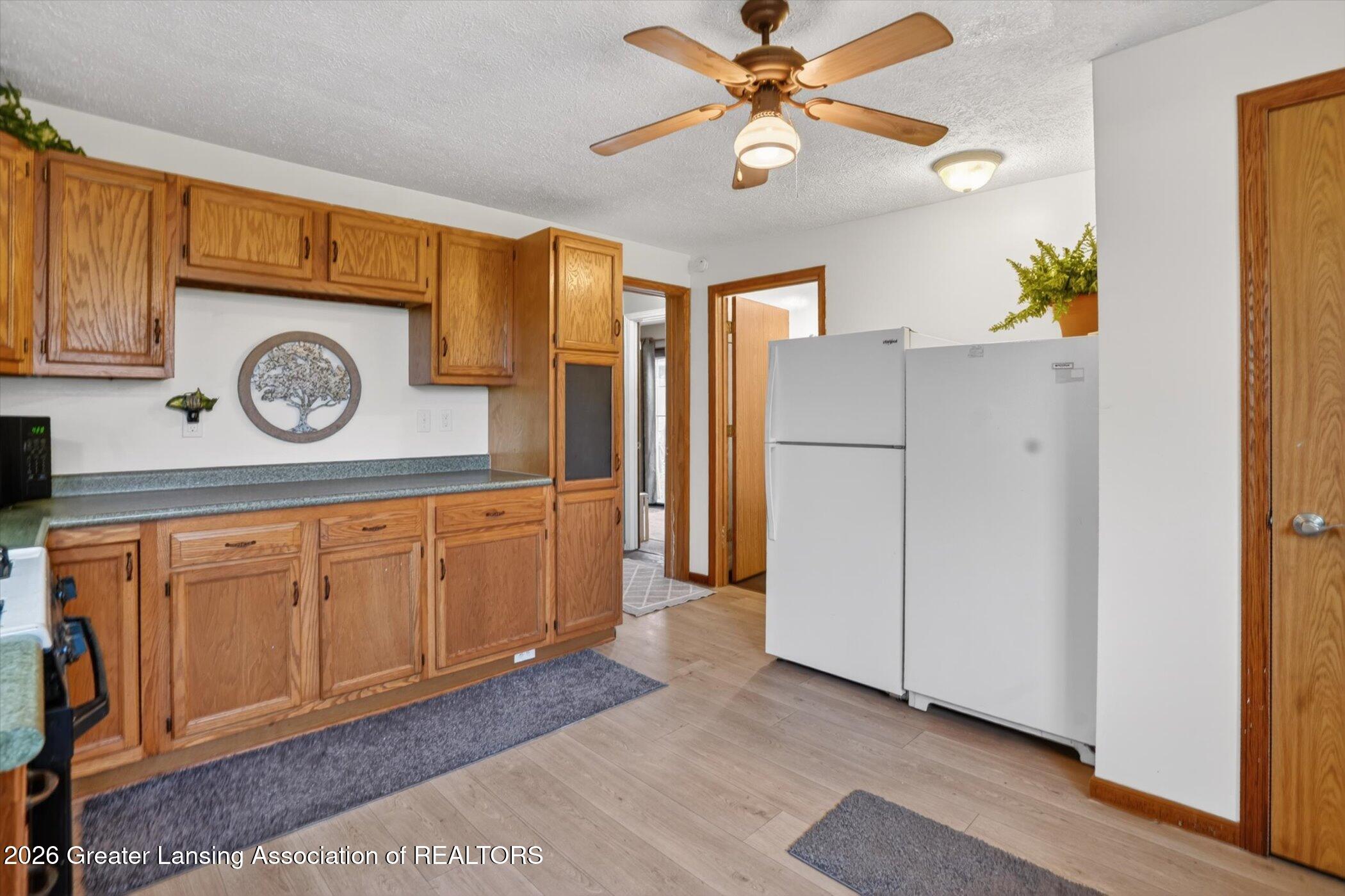 6834 North Wacousta Road Fowler, MI 48835 - Photo 17 of 51 17-6834-N-Wacousta-Rd-WindowStill-Photog