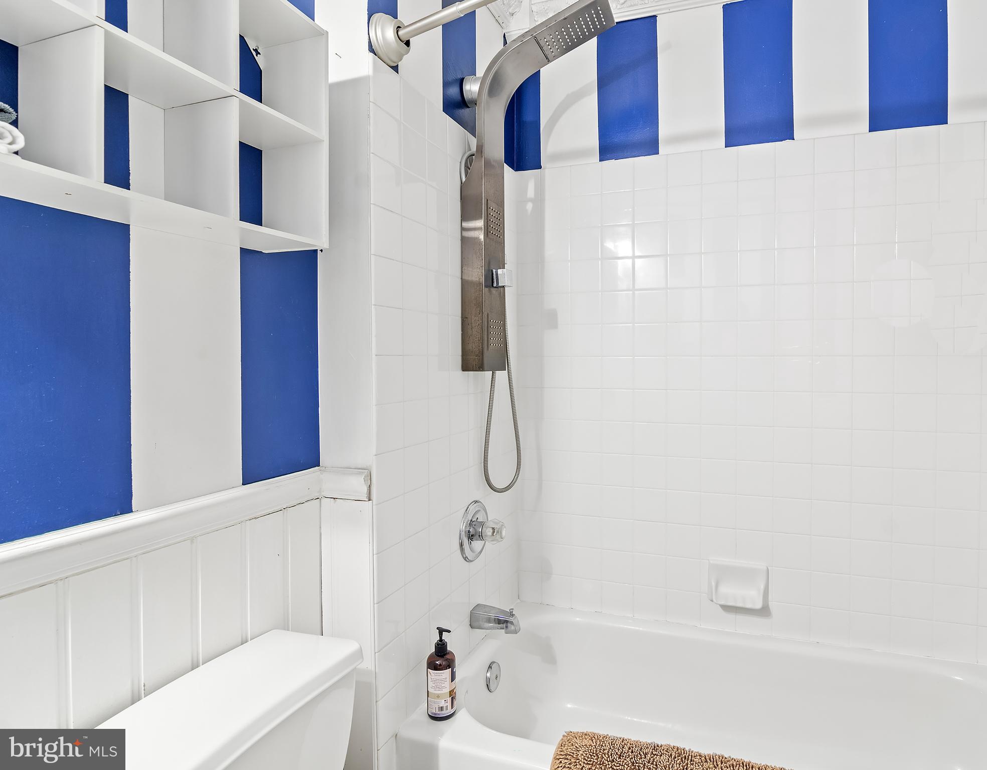 2527 Running Wolf Trail Odenton, MD 21113 - Photo 25 of 38 Hall Bath