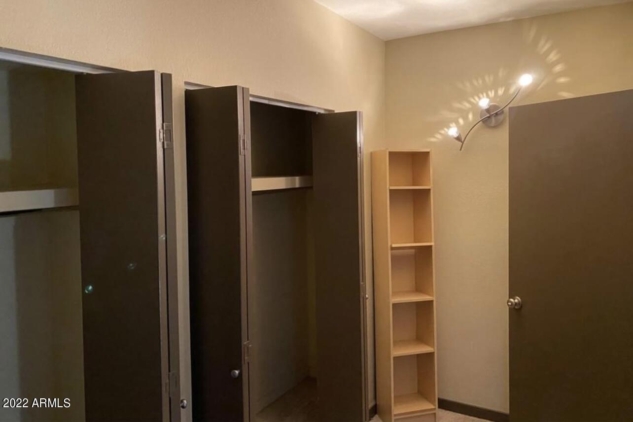 353 East Thomas Road, Unit C205 Phoenix, AZ 85012 - Photo 8 of 17 IMG-3562