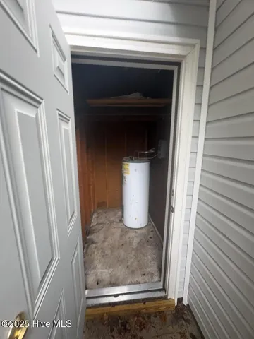 $975 | 1708 Wine Press Court, Midway Park, NC 28544