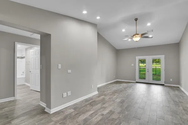 $1,725 | 3535 Balboa Circle, Montgomery, TX 77356