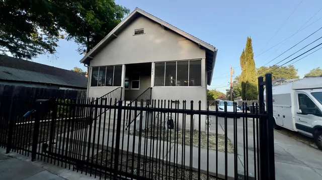 $419,000 | 3621 43rd Street, Sacramento, CA 95817