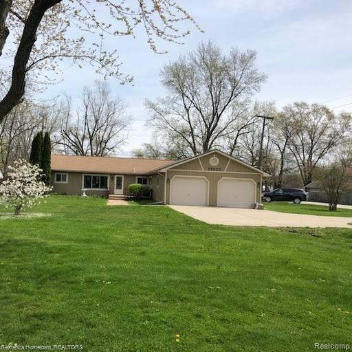 23900 Springbrook Drive Farmington Hills, MI 48336 - Photo 1 of 22