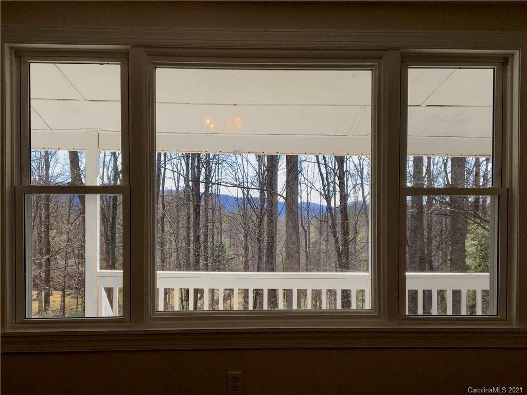 111 Pine Ridge Drive Fairview, NC 28730 - Photo 8 of 21 Gallery Image 8
