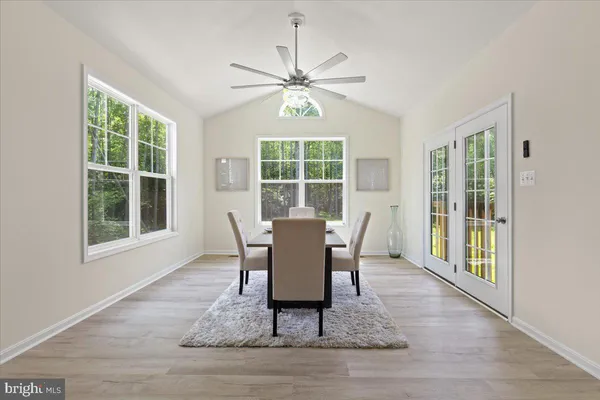 $841,000 | 30 Southern View Drive, Fredericksburg, VA 22405