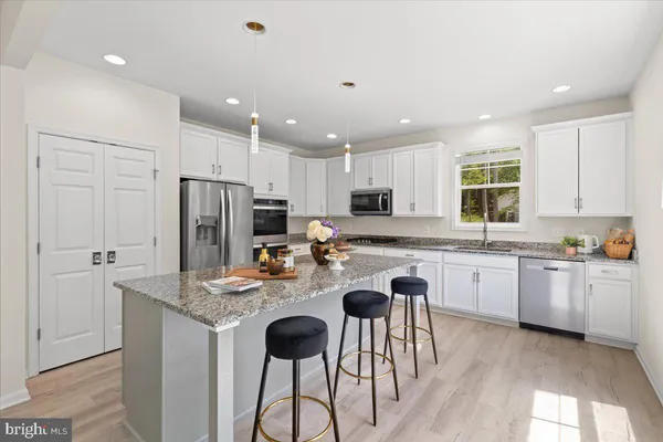 $841,000 | 30 Southern View Drive, Fredericksburg, VA 22405