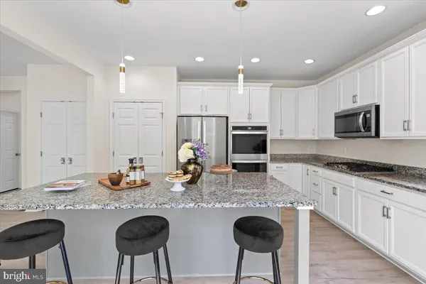 $841,000 | 30 Southern View Drive, Fredericksburg, VA 22405