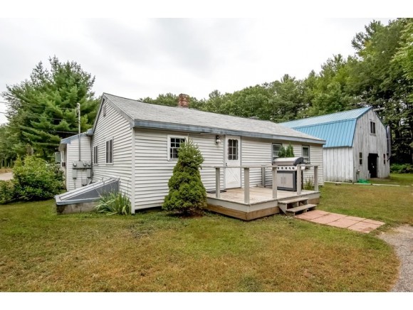 9 Coopers Grove Road Kingston, NH 03848 - Photo 2 of 30